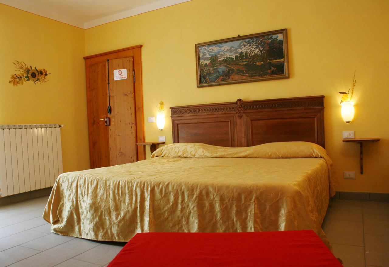 Guesthouse Giulietta E Romeo Cossogno Exterior photo